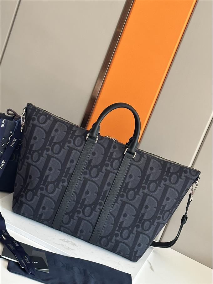 2025228Y 650P203146478